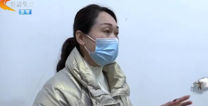 DƬ